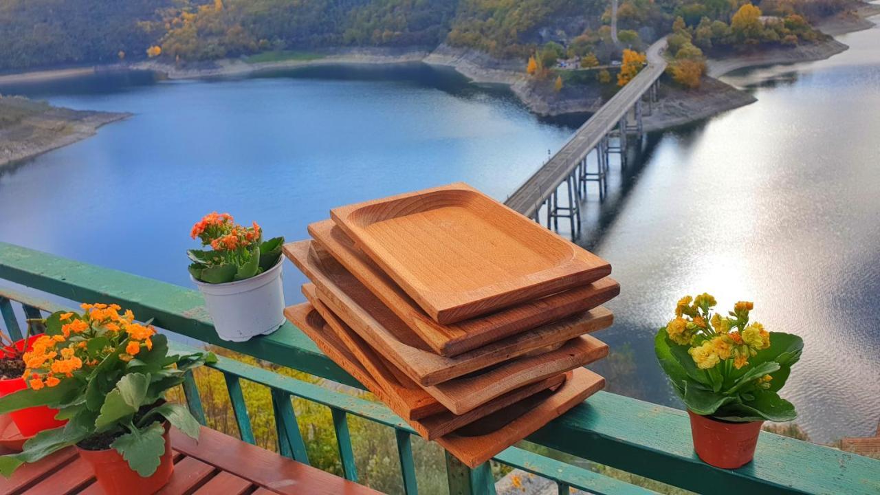 La Terrazza Sul Lago Turano Castel di Tora Ngoại thất bức ảnh