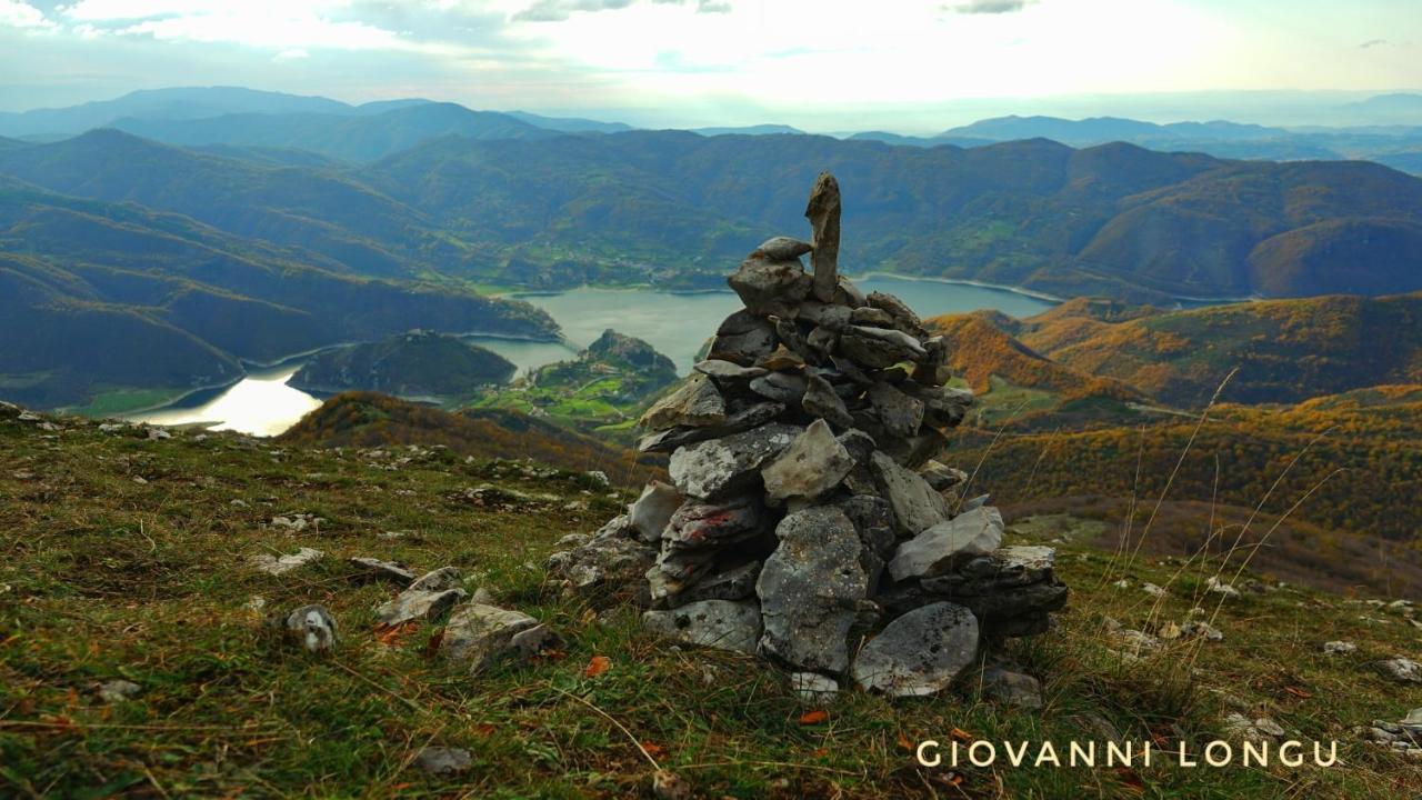 La Terrazza Sul Lago Turano Castel di Tora Ngoại thất bức ảnh