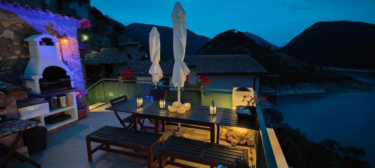 La Terrazza Sul Lago Turano Castel di Tora Ngoại thất bức ảnh